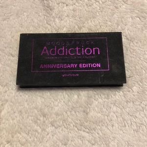 Younique Addiction Anniversary Pallet